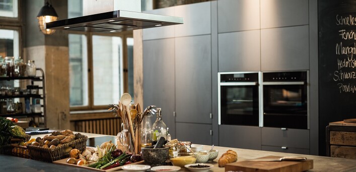 Wir sind Fachhändler für das NEFF Collection Geräteprogramm Wir sind Fachhändler für das NEFF Collection Geräteprogramm